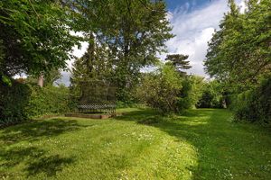 Photo 6- click for photo gallery